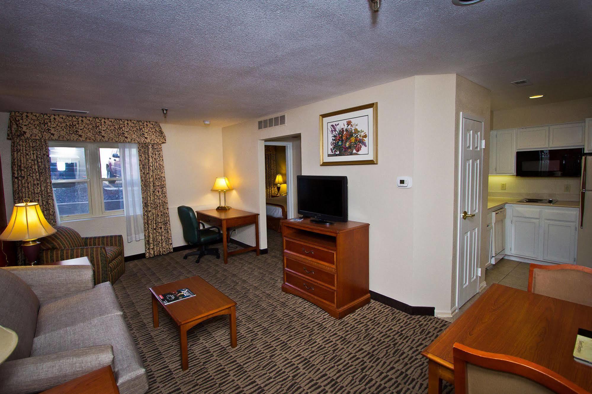 Suburban Extended Stay Hotel Омаха Экстерьер фото